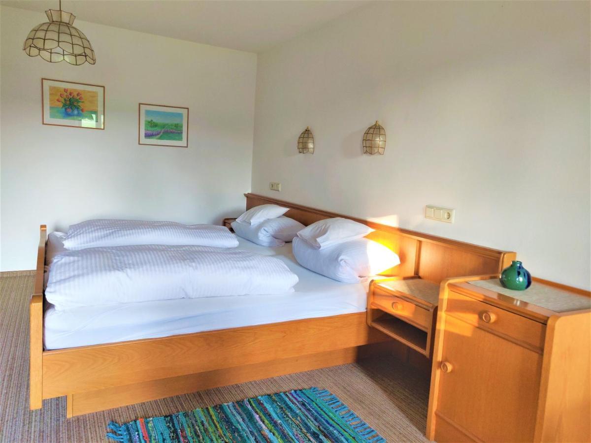 Pension Margaretenhof Bayerbach エクステリア 写真