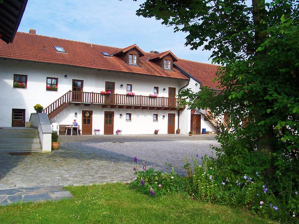 Pension Margaretenhof Bayerbach エクステリア 写真